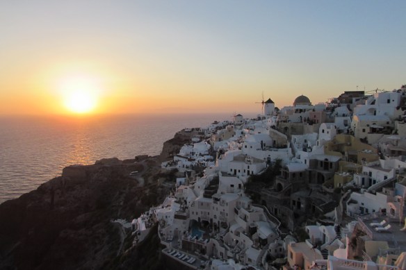 It's worth the wait! Oia, July 2016